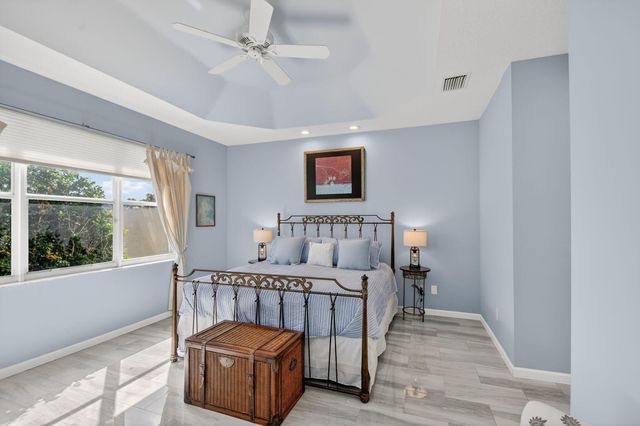 7381 Morocca Lake Drive, Delray Beach, FL 33446