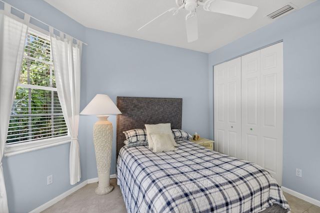 7381 Morocca Lake Drive, Delray Beach, FL 33446