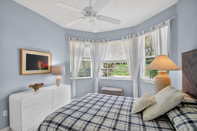 7381 Morocca Lake Drive, Delray Beach, FL 33446