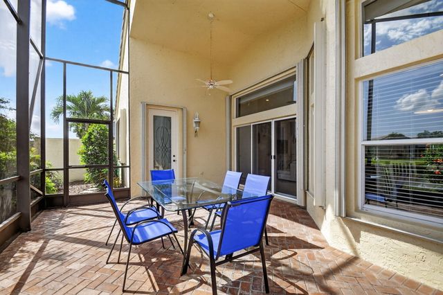 7381 Morocca Lake Drive, Delray Beach, FL 33446