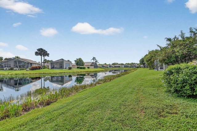 7381 Morocca Lake Drive, Delray Beach, FL 33446