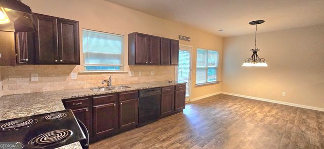 79 Trotter Court, Newnan, GA 30263