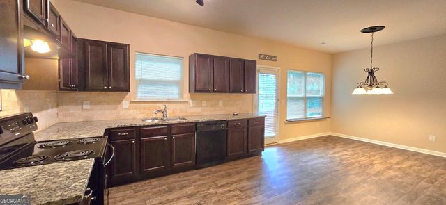 79 Trotter Court, Newnan, GA 30263