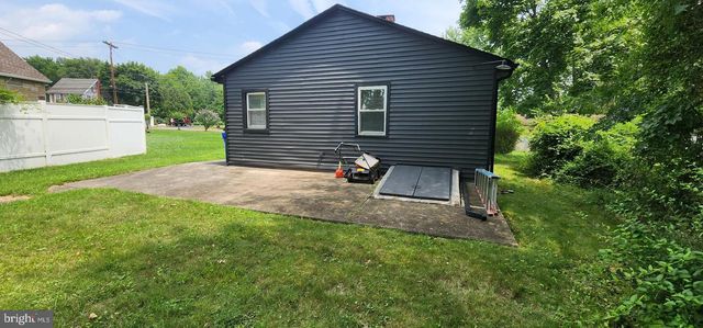 229 BERKS ST, Pottstown, PA 19464