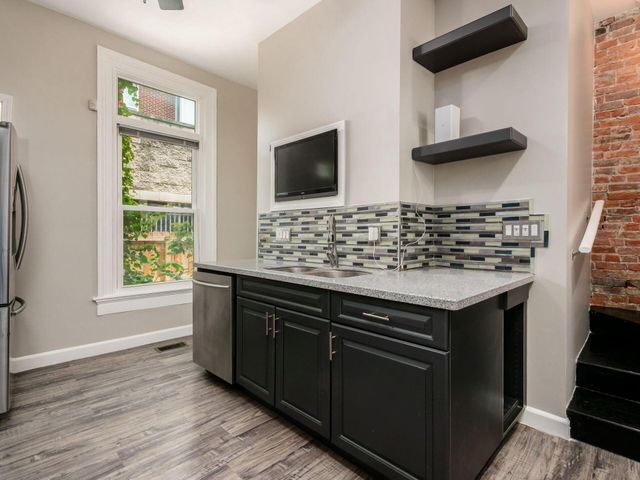 30 W 4th Avenue, Columbus, OH 43201