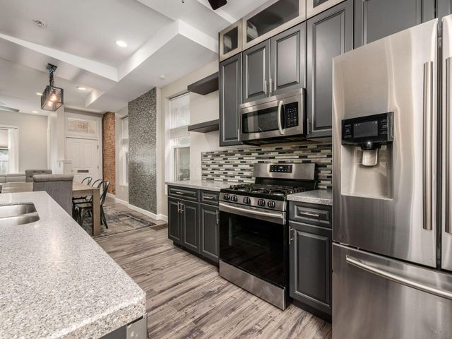 30 W 4th Avenue, Columbus, OH 43201