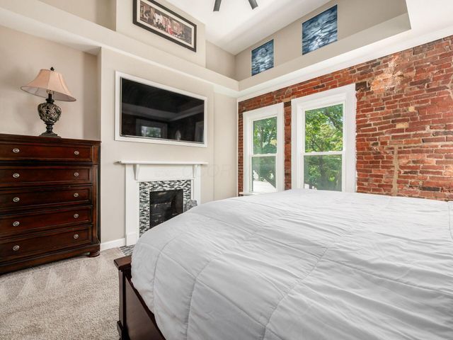 30 W 4th Avenue, Columbus, OH 43201