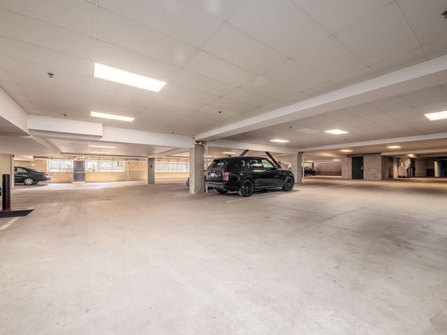 30 W 4th Avenue, Columbus, OH 43201