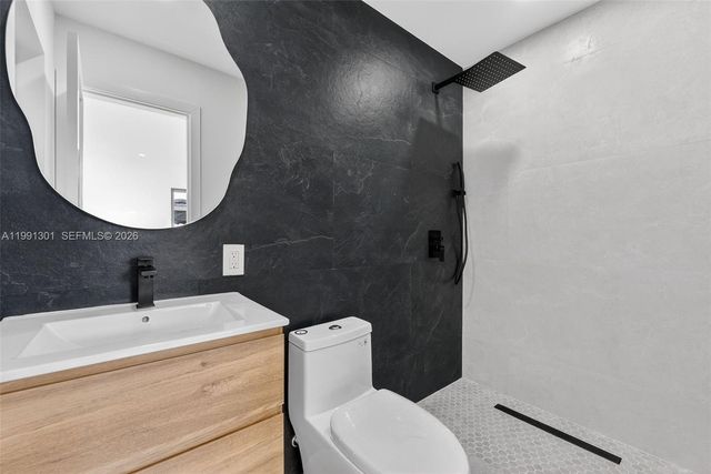 10445 SW 149th Ter, Miami, FL 33176