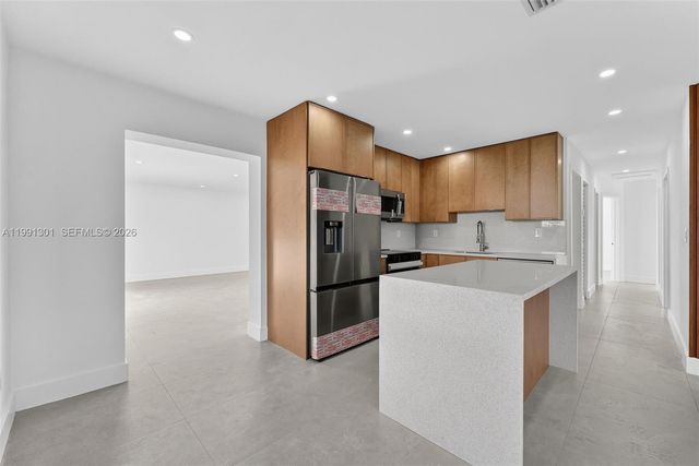 10445 SW 149th Ter, Miami, FL 33176