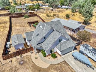 2920 Meadow Creek Road, Clearlake Oaks, CA 95423