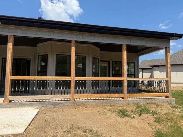 28 Sisney Drive, Ash Flat, AR 72513