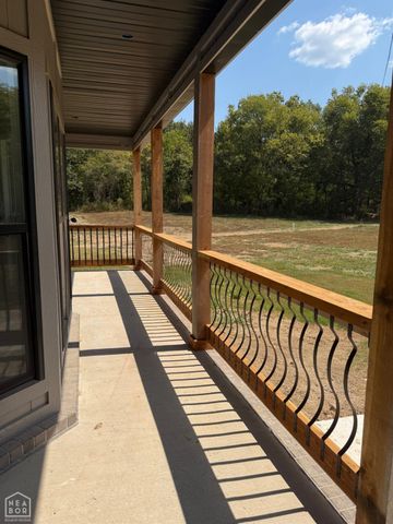 28 Sisney Drive, Ash Flat, AR 72513