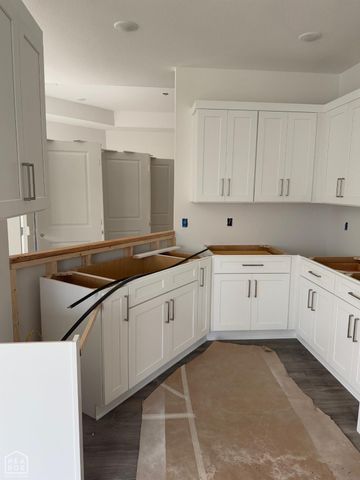 28 Sisney Drive, Ash Flat, AR 72513