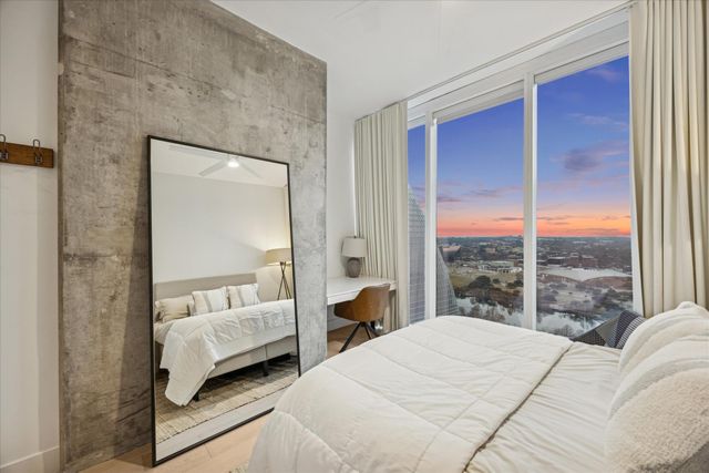 301 West Ave 2806, Austin, TX 78701