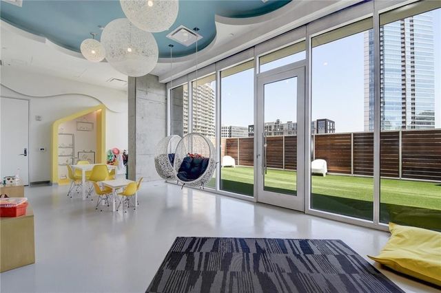 301 West Ave 2806, Austin, TX 78701