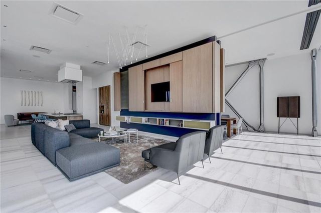 301 West Ave 2806, Austin, TX 78701