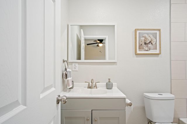 2175 W Rose St, Stockton, CA 95203