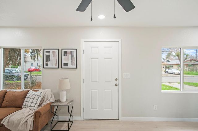 2175 W Rose St, Stockton, CA 95203