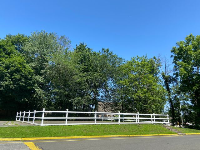 5 Woodside Avenue D41, Danbury, CT 06810