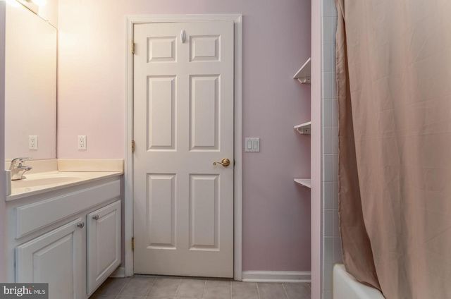 3 INDIAN PLANTATION ST, Flemington, NJ 08822