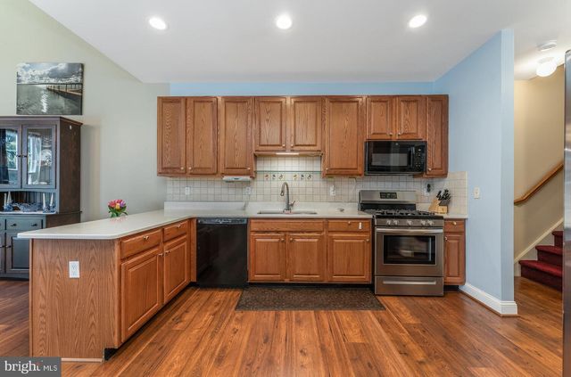 3 INDIAN PLANTATION ST, Flemington, NJ 08822