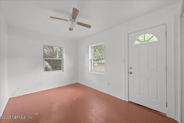 102 FERNWOOD Street, Palatka, FL 32177