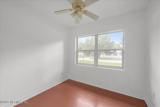 102 FERNWOOD Street, Palatka, FL 32177