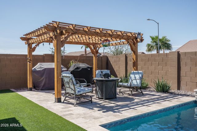 7250 N 80TH Lane, Glendale, AZ 85303