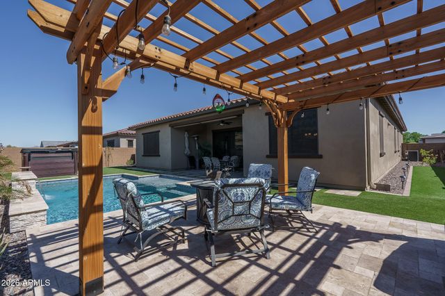 7250 N 80TH Lane, Glendale, AZ 85303