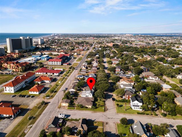 4803 Sherman Boulevard, Galveston, TX 77551