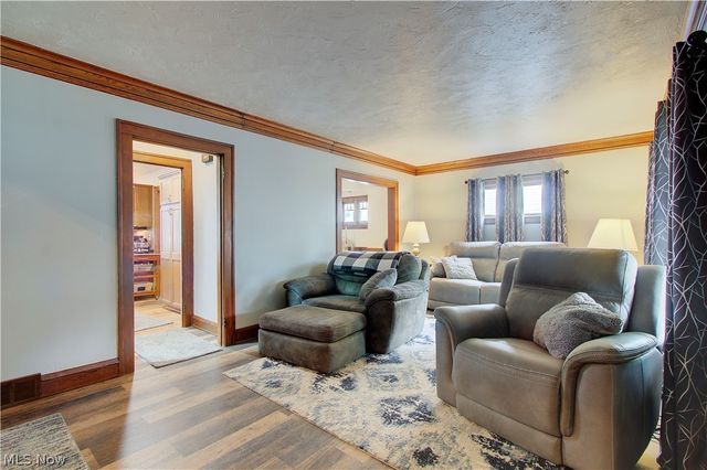17436 Woodford Avenue, Lakewood, OH 44107