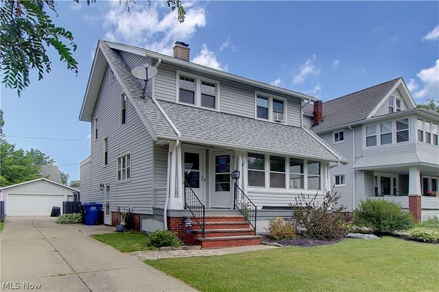 17436 Woodford Avenue, Lakewood, OH 44107