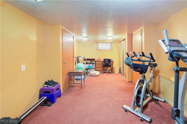 17436 Woodford Avenue, Lakewood, OH 44107