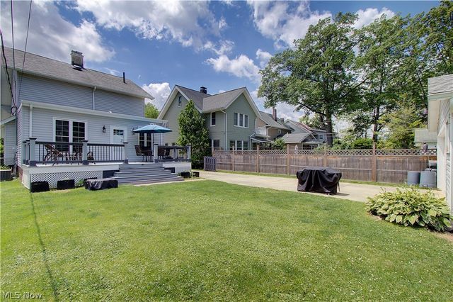 17436 Woodford Avenue, Lakewood, OH 44107