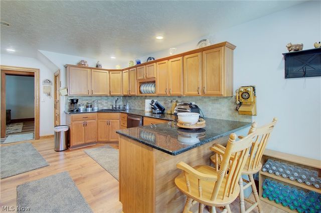17436 Woodford Avenue, Lakewood, OH 44107