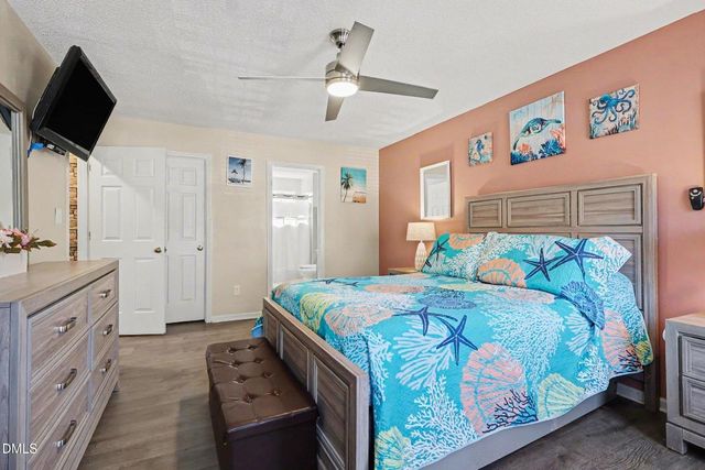 4 Amador Place, Durham, NC 27712