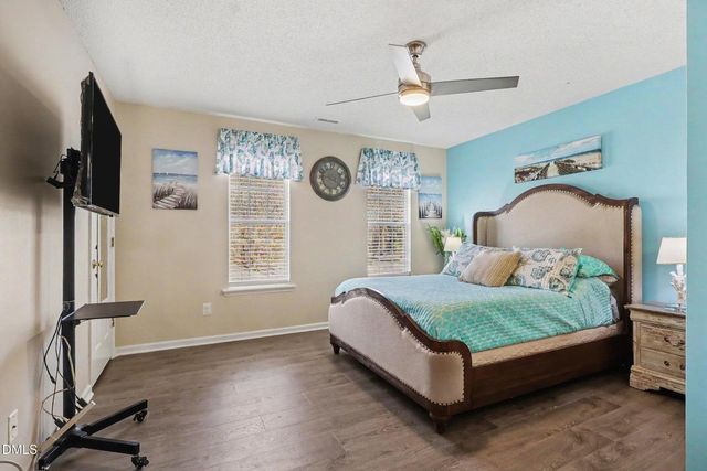 4 Amador Place, Durham, NC 27712