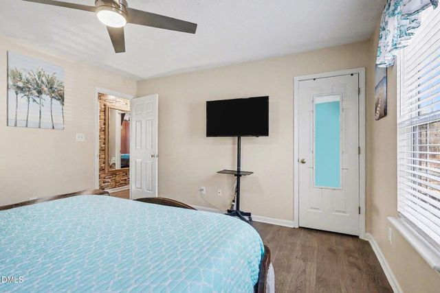 4 Amador Place, Durham, NC 27712