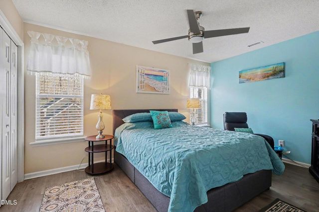 4 Amador Place, Durham, NC 27712