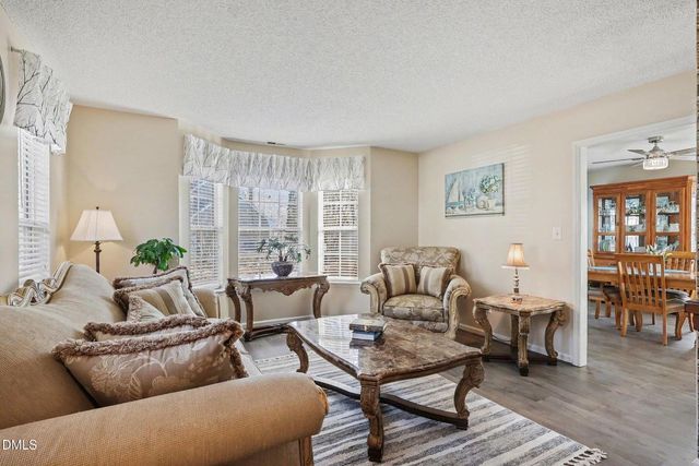 4 Amador Place, Durham, NC 27712