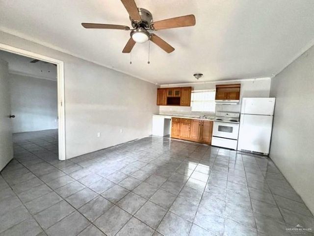 8014 N Lopez Street, Rio Grande City, TX 78582