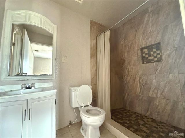 8014 N Lopez Street, Rio Grande City, TX 78582