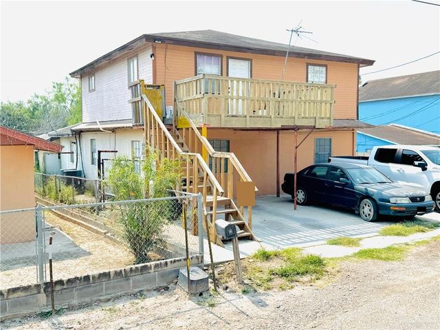 8014 N Lopez Street, Rio Grande City, TX 78582