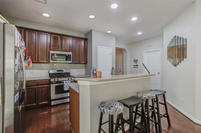 2329 Amur DR, Austin, TX 78745