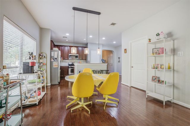 2329 Amur DR, Austin, TX 78745