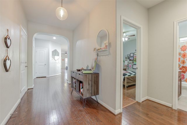 2329 Amur DR, Austin, TX 78745