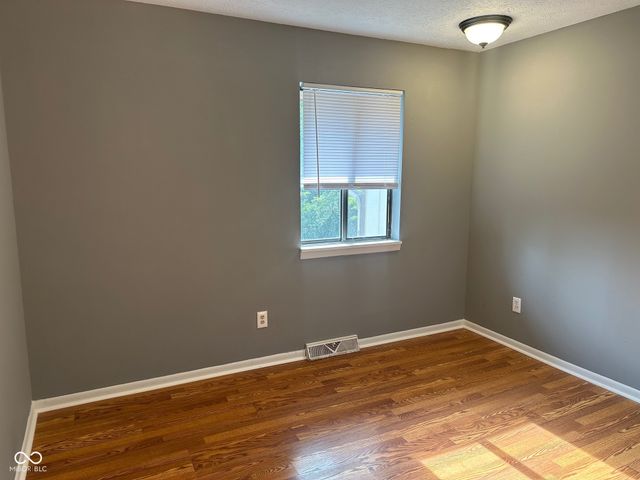 7890 Benjamin Drive, Indianapolis, IN 46226