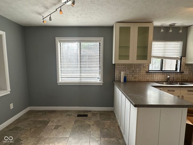 7890 Benjamin Drive, Indianapolis, IN 46226
