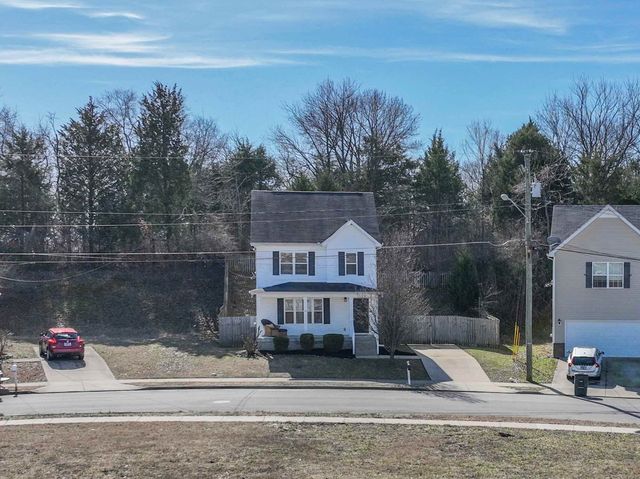 612 E Vailview Ct, Nashville, TN 37207